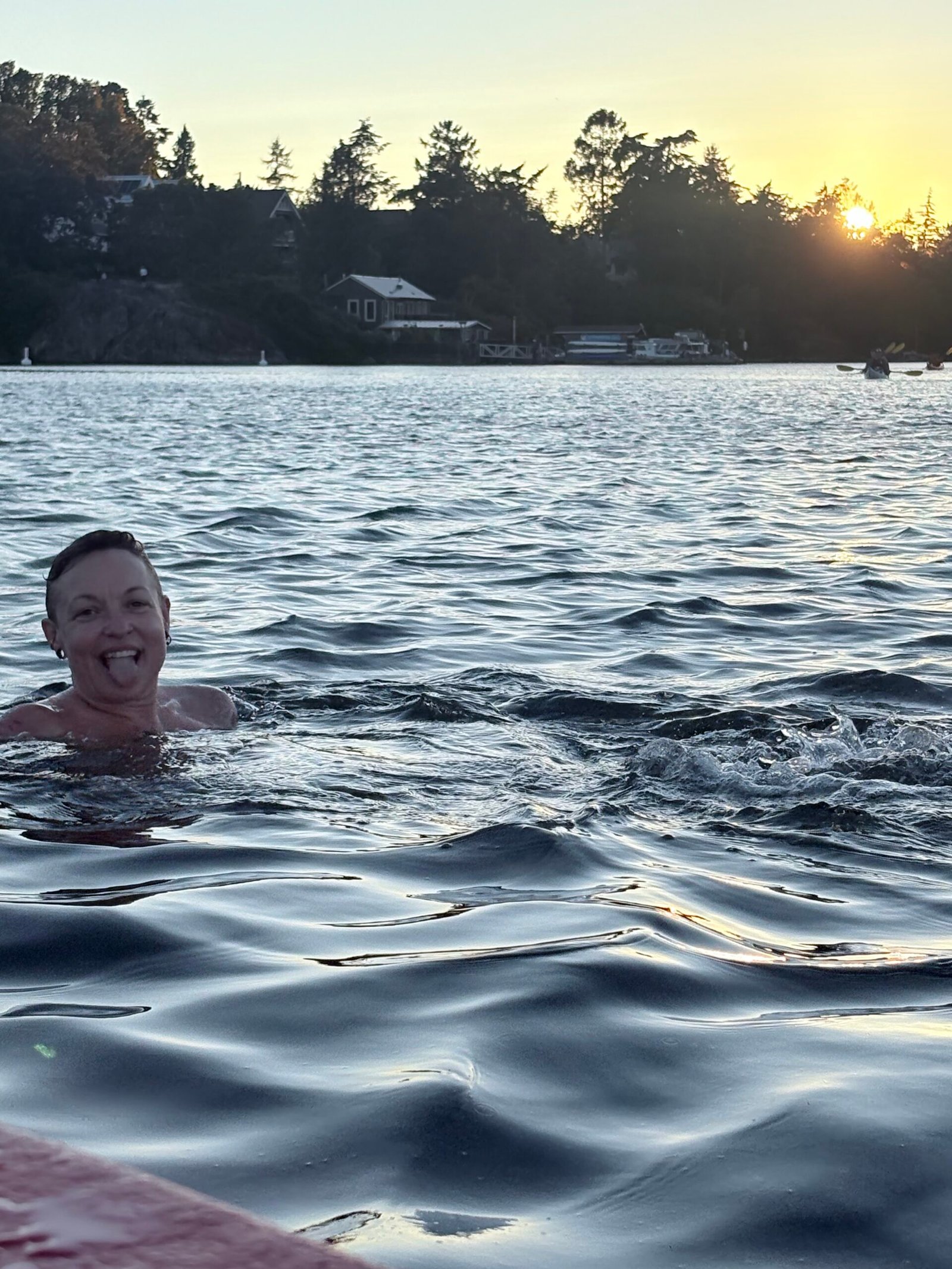Raynefyre swimming in the Gorge at sunset